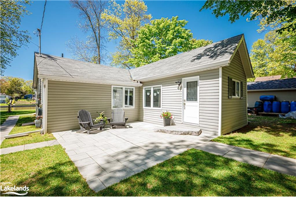 604 Oxbow Park Drive, Wasaga Beach