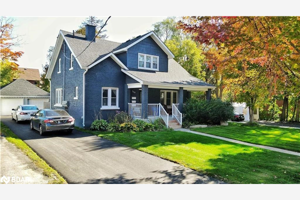 139 Maple Avenue, Barrie