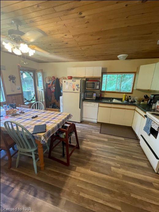 Listing 40421218 - Large Photo # 6