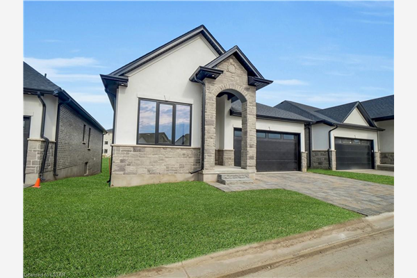 3425 Grand Oak Crossing, London