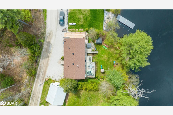 8168 Laidlaw Avenue, Ramara