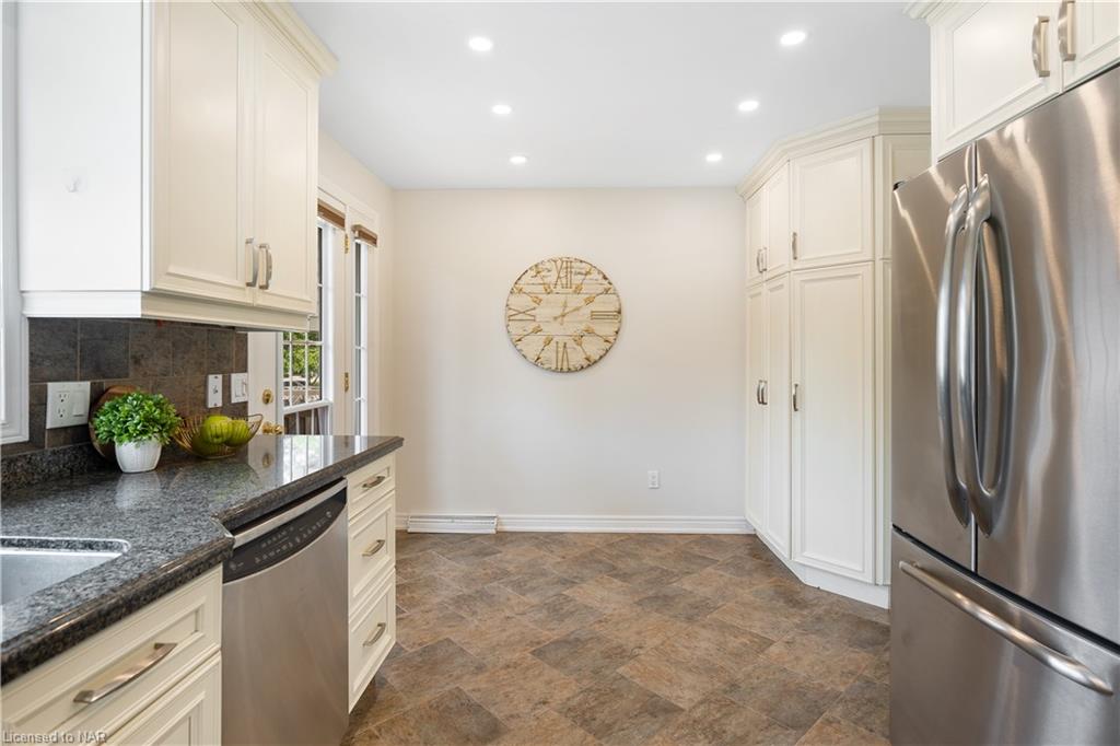 Listing 40422078 - Large Photo # 23