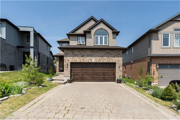 1757 Beaverbrook Avenue, London