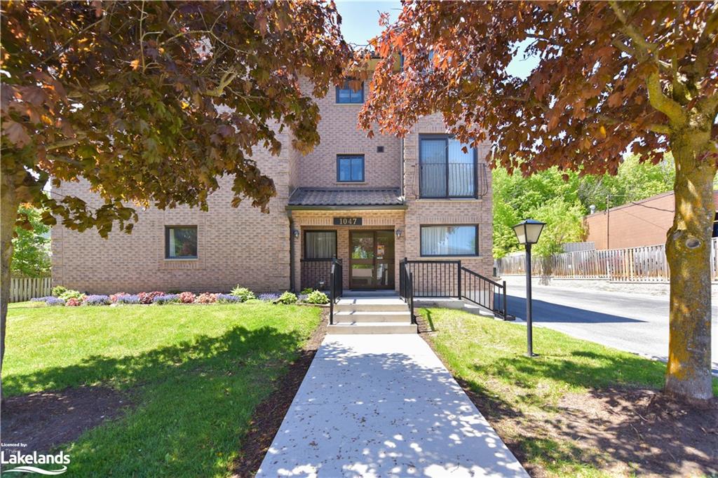 1047 Mississaga Street, #307