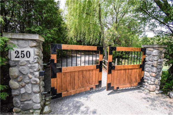 250 Niven Road, Niagara-on-the-Lake