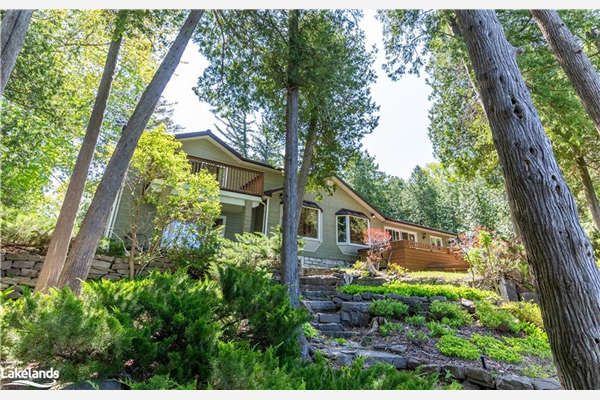 6530 Quarry Point Road, Ramara