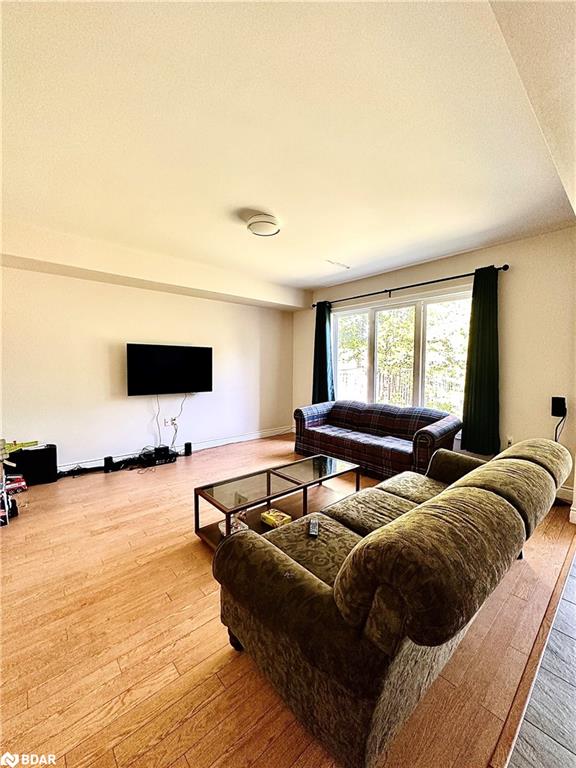 Listing 40428972 - Large Photo # 21