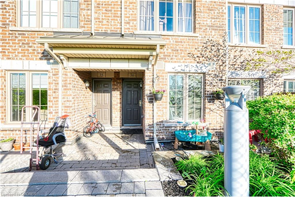 2441 Greenwich Drive, Oakville