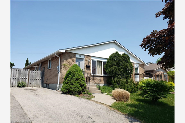 82 Lampman Crescent, Thorold