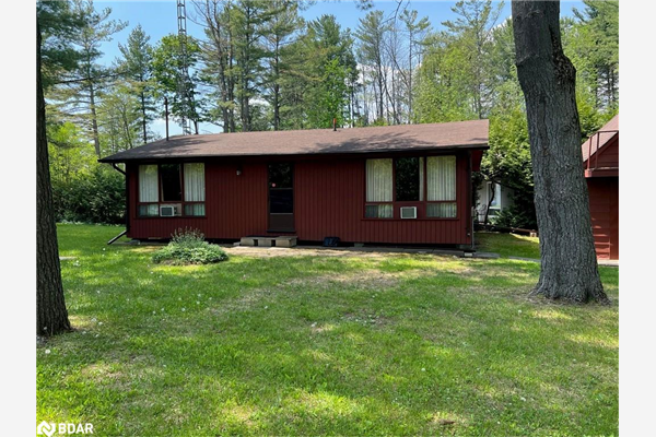 47 Grandview Crescent, Oro Station
