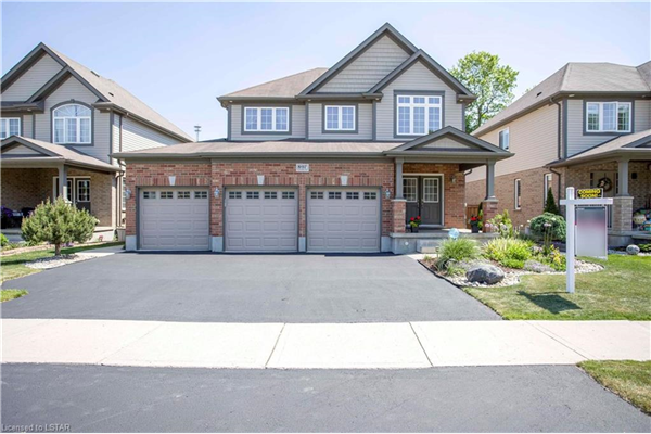 897 Foxcreek Road, London