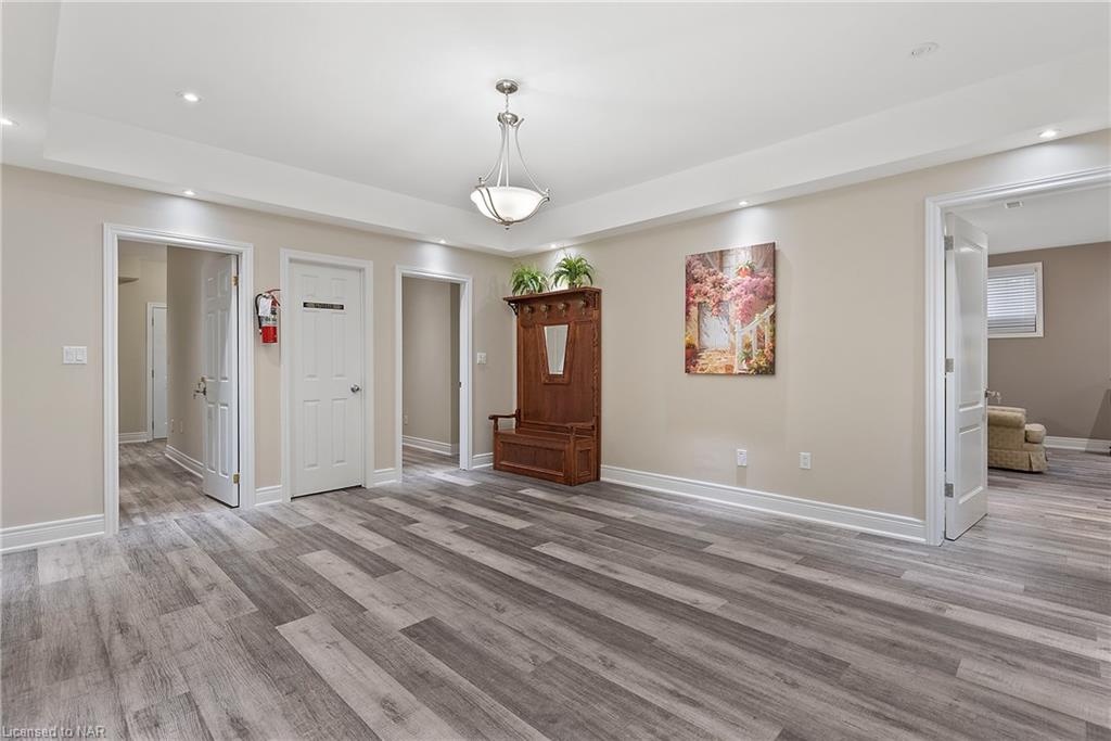 Listing 40432736 - Large Photo # 33
