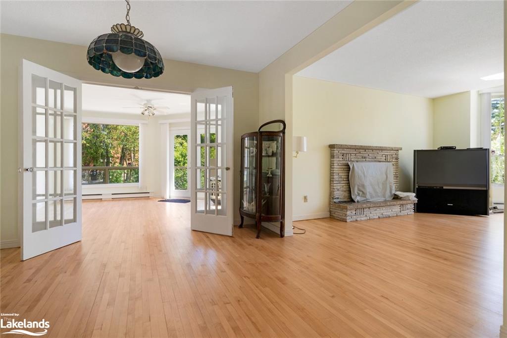 Listing 40435937 - Large Photo # 12