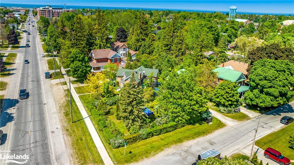 Listing 40435937 - Large Photo # 1