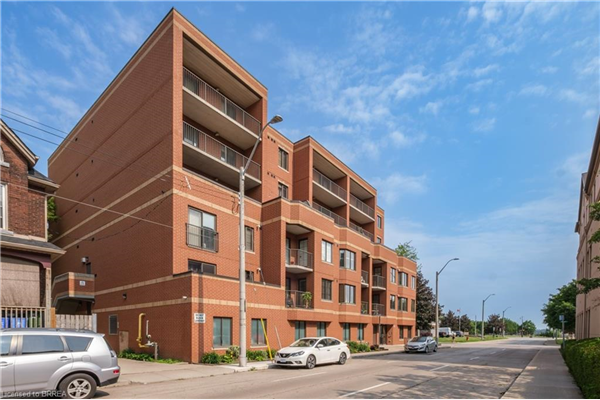 47 Caroline Street N, Hamilton