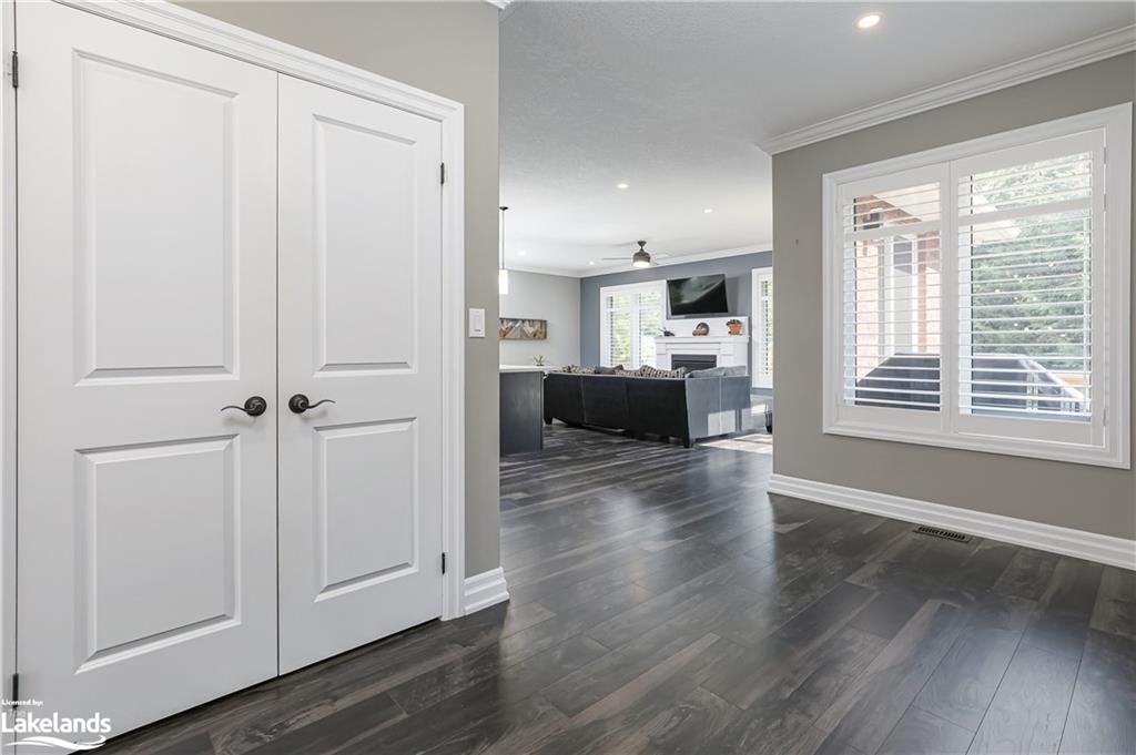 Listing 40437893 - Large Photo # 6
