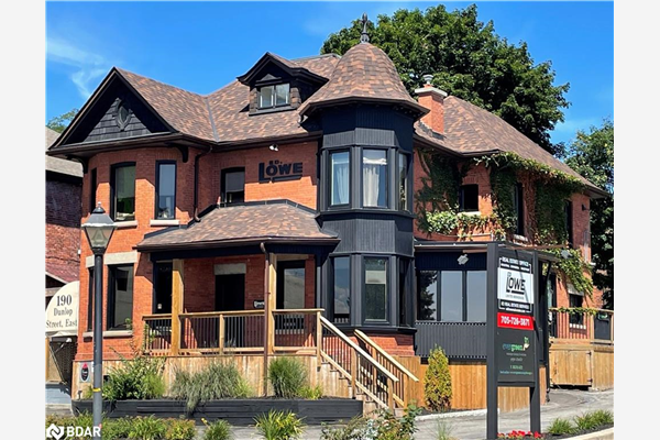 190 Dunlop Street E, Barrie