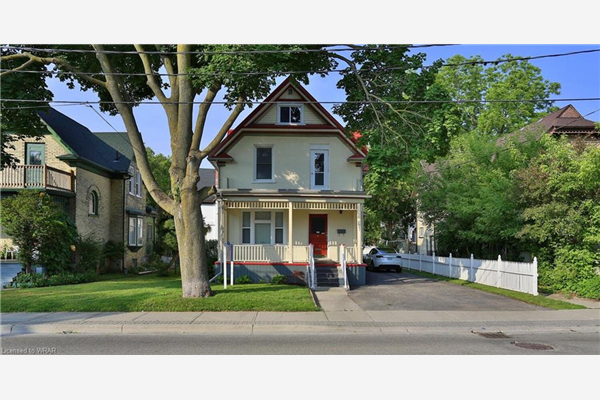 127 Duke Street E, Kitchener
