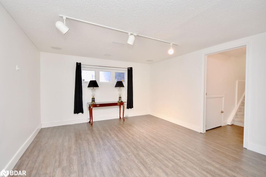 Listing 40444652 - Large Photo # 23