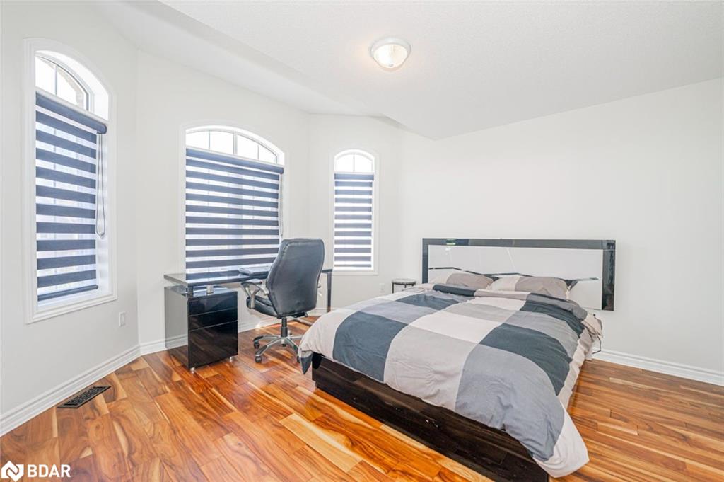 Listing 40444831 - Large Photo # 17