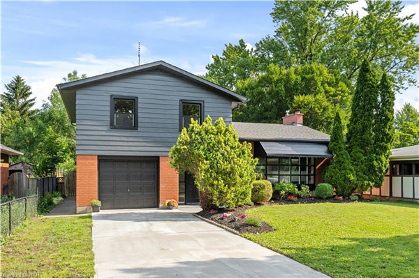 13 Byrne Boulevard, St. Catharines