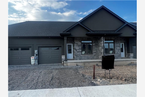 33 Austin Drive, Welland