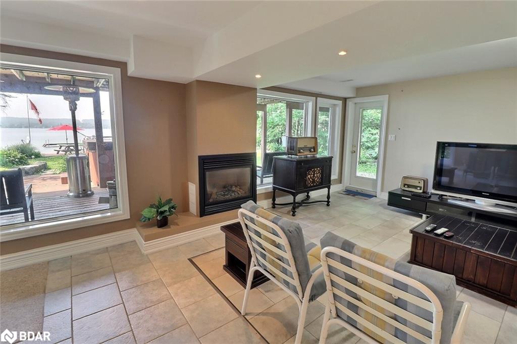 Listing 40447284 - Large Photo # 18
