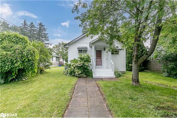 1283 Maple Road, Innisfil