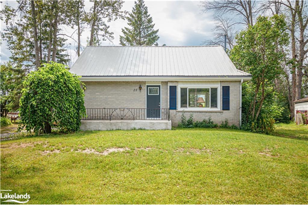 25 Ayling Reid Court, Wasaga Beach