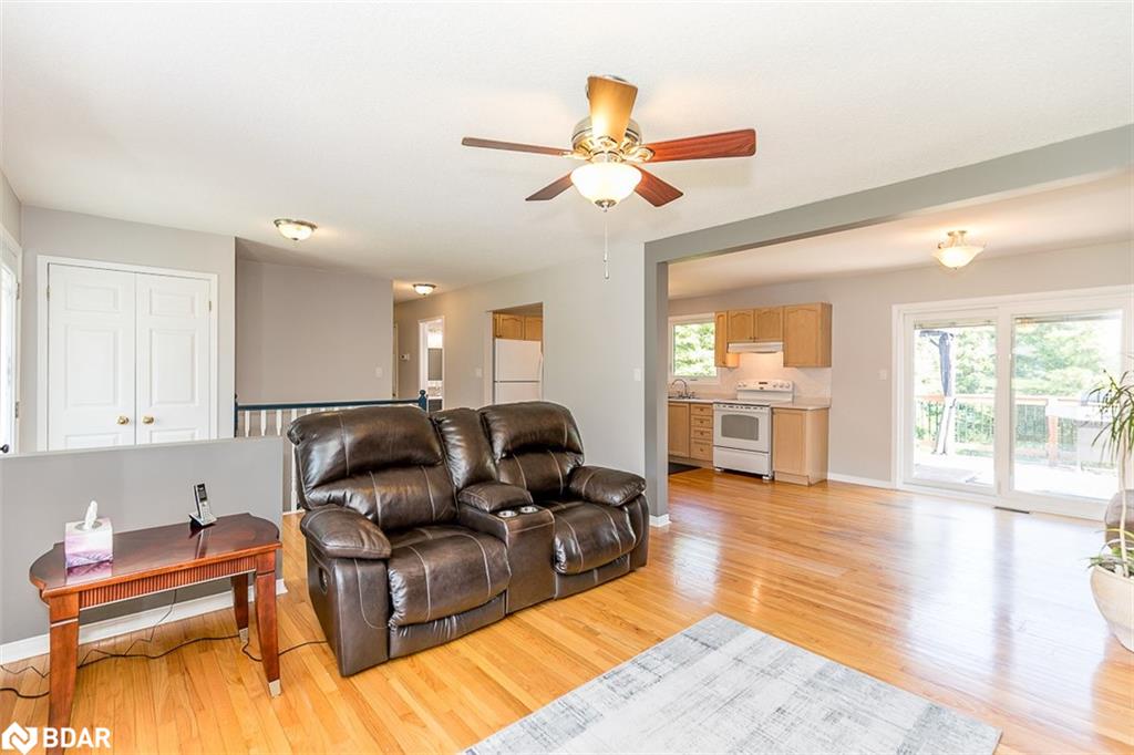 Listing 40453417 - Large Photo # 11