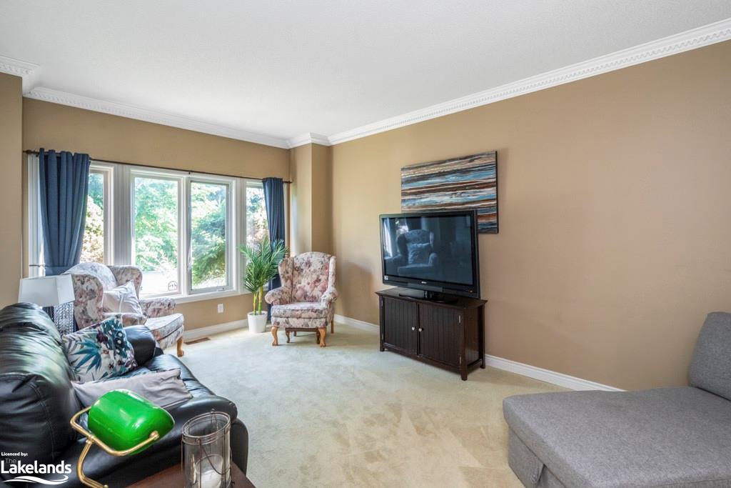 Listing 40454435 - Large Photo # 6
