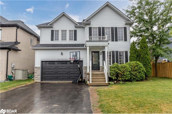 8 Norman Drive, Barrie