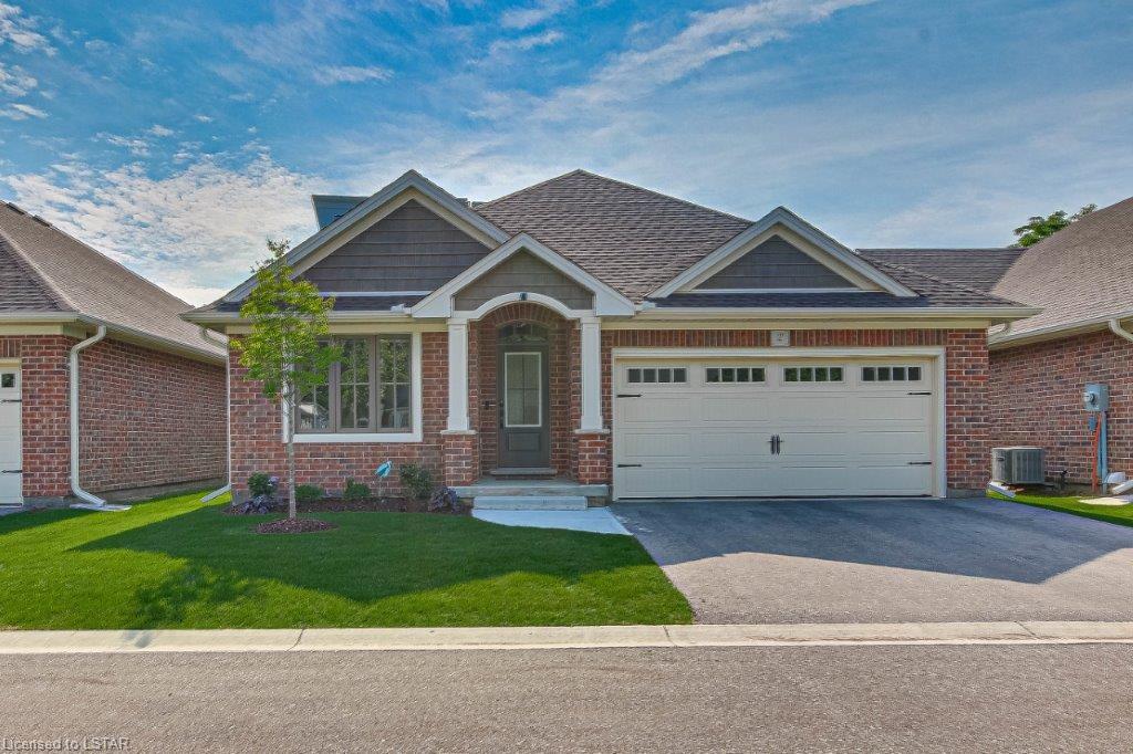77 Princess Avenue, #2