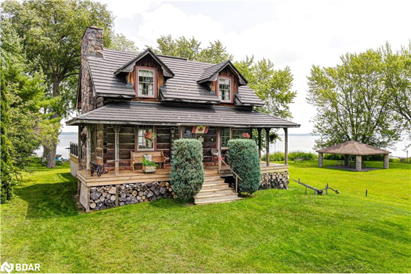 219 Bayshore Road, Innisfil
