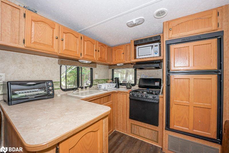 Listing 40456586 - Large Photo # 3
