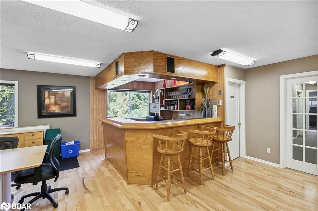 1000 Innisfil Beach Road