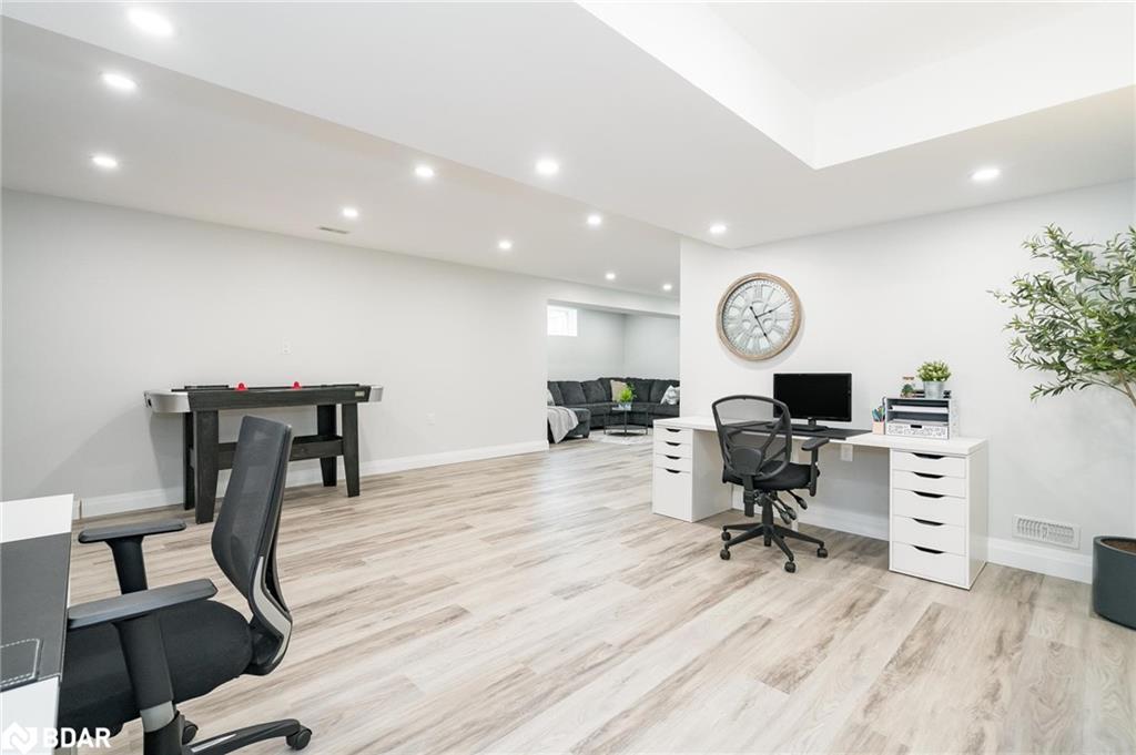 Listing 40458143 - Large Photo # 21