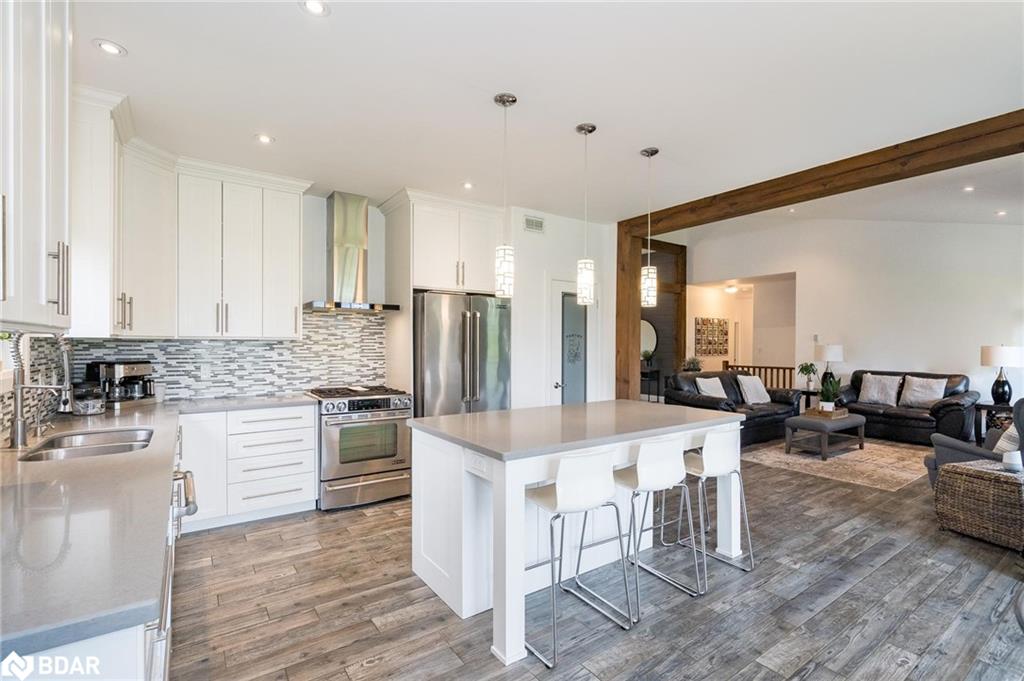 Listing 40458143 - Large Photo # 6
