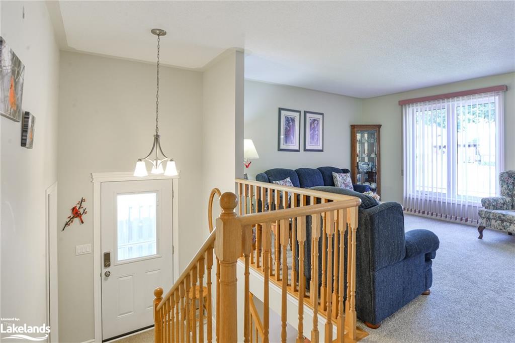 Listing 40458371 - Large Photo # 2