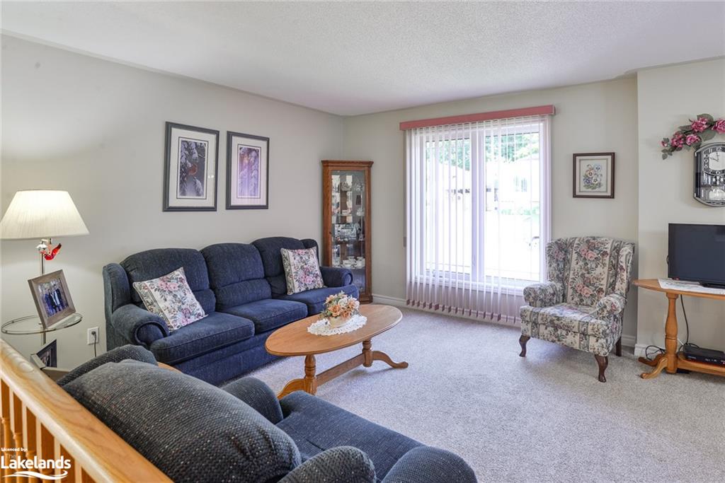 Listing 40458371 - Large Photo # 3