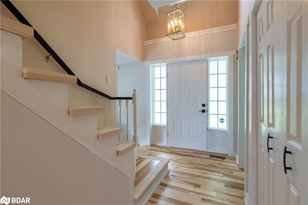 Listing 40458413 - Large Photo # 3