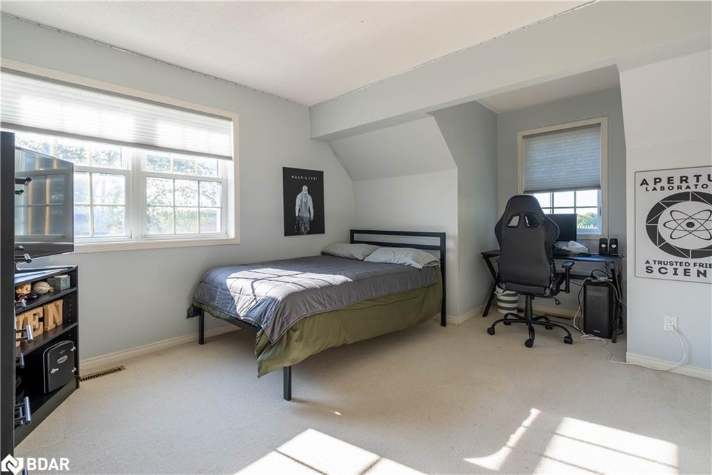 Listing 40458413 - Large Photo # 24