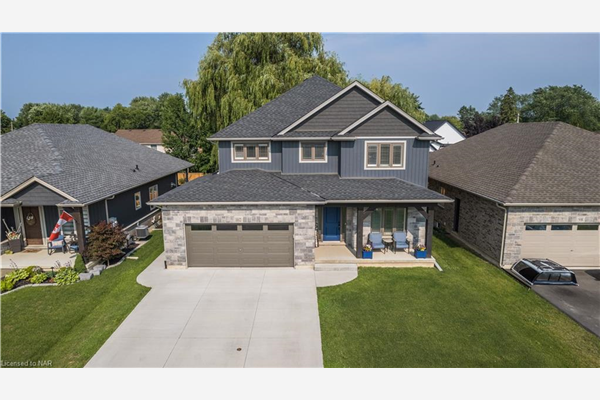 102 North Valley Drive, Welland