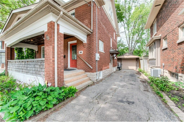 36 Union Street E, Waterloo