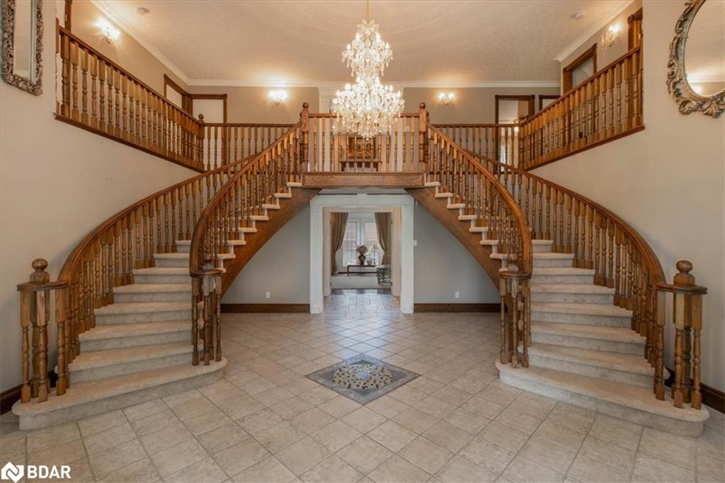 37 Nicholson Crescent