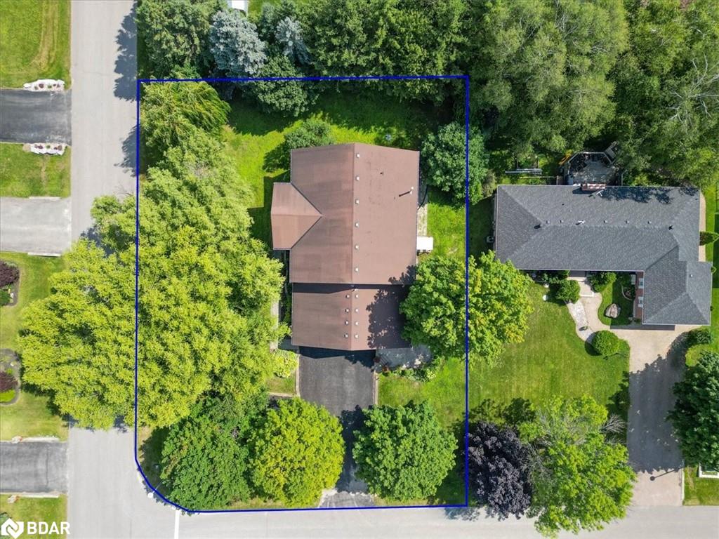 37 Nicholson Crescent