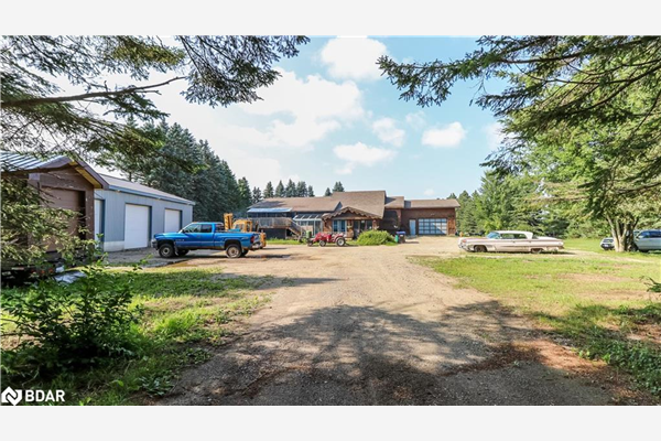5870 Sunnidale Concession 2 Rd Road, Clearview
