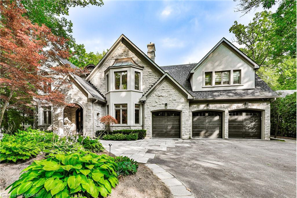 1574 Birchwood Drive, Mississauga