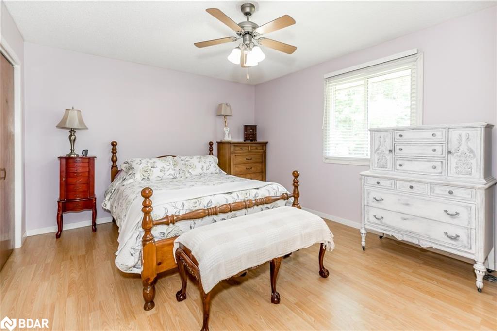Listing 40465572 - Large Photo # 7