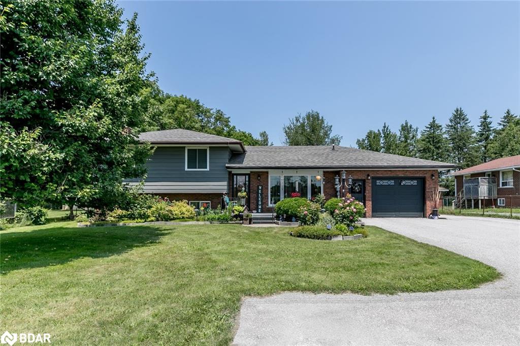 Listing 40465572 - Large Photo # 1